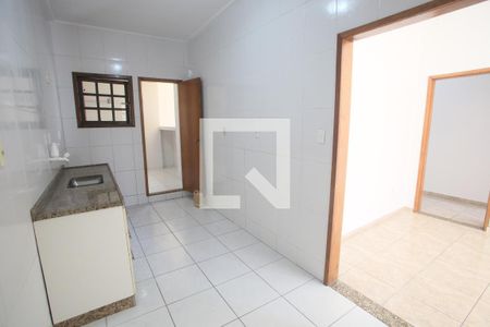 Apartamento para alugar com 90m², 3 quartos e sem vagaCozinha