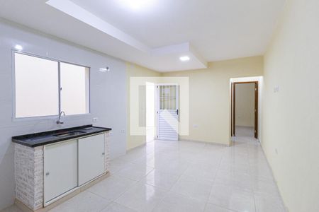 Sala e cozinha de casa para alugar com 2 quartos, 60m² em Novo Osasco, Osasco