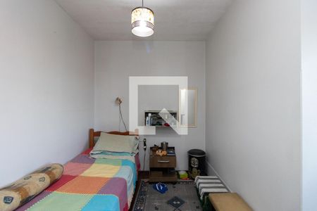 Casa à venda com 180m², 3 quartos e 2 vagasQuarto