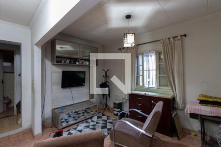 Casa à venda com 180m², 3 quartos e 2 vagasQuarto