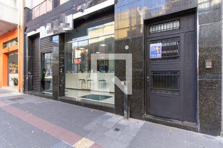 Apartamento à venda com 170m², 3 quartos e sem vaga Apartamento à venda com 170m², 3 quartos e sem vagaFachada