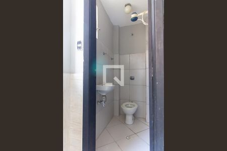 Apartamento à venda com 170m², 3 quartos e sem vaga Apartamento à venda com 170m², 3 quartos e sem vagaBanheiro de serviço