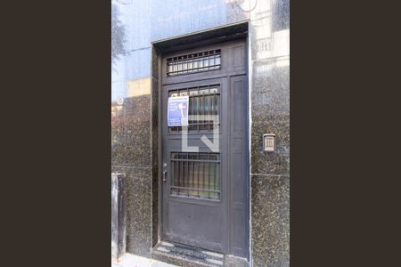 Apartamento à venda com 170m², 3 quartos e sem vaga Apartamento à venda com 170m², 3 quartos e sem vagaFachada