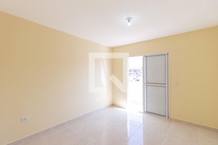 Quarto de casa para alugar com 1 quarto, 60m² em Novo Osasco, Osasco