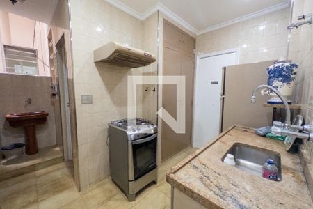 Cozinha de apartamento para alugar com 2 quartos, 95m² em Copacabana, Rio de Janeiro