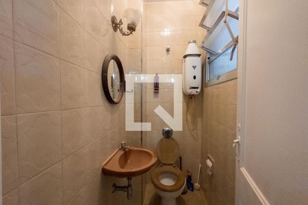 Apartamento para alugar com 95m², 2 quartos e sem vaga Apartamento para alugar com 95m², 2 quartos e sem vagaBanheiro Serviço