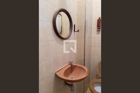 Apartamento para alugar com 95m², 2 quartos e sem vaga Apartamento para alugar com 95m², 2 quartos e sem vagaBanheiro Serviço