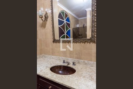 Apartamento para alugar com 95m², 2 quartos e sem vaga Apartamento para alugar com 95m², 2 quartos e sem vagaBanheiro Social