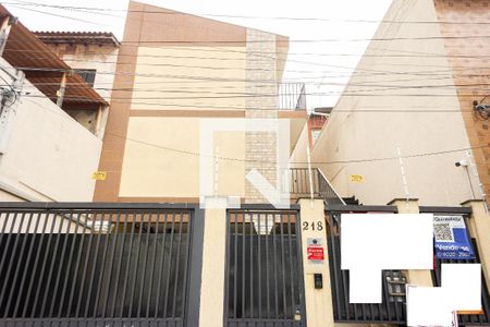 Casa de condomínio à venda com 25m², 1 quarto e sem vaga Casa de condomínio à venda com 25m², 1 quarto e sem vagaFachada