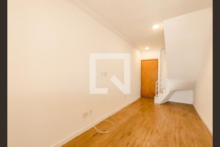 Apartamento à venda com 100m², 2 quartos e 2 vagasSala