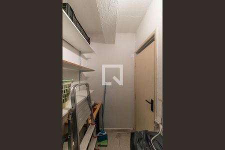 Apartamento para alugar com 75m², 2 quartos e 2 vagasDepósito