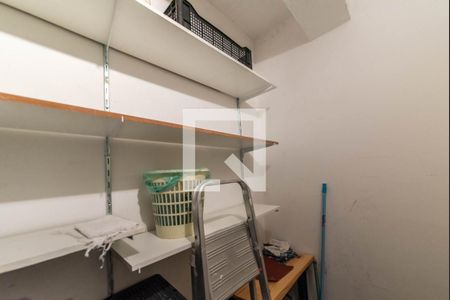 Apartamento para alugar com 75m², 2 quartos e 2 vagasDepósito