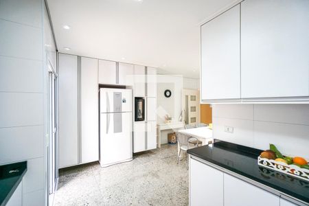 Casa à venda com 152m², 3 quartos e 2 vagasCozinha