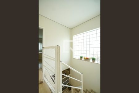 Casa à venda com 152m², 3 quartos e 2 vagasHall da escada