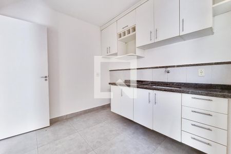 Apartamento para alugar com 157m², 3 quartos e 2 vagasCozinha