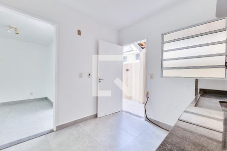 Casa de condomínio para alugar com 157m², 3 quartos e 2 vagasCozinha