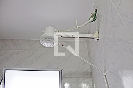 Casa à venda com 165m², 3 quartos e 2 vagasBanheiro