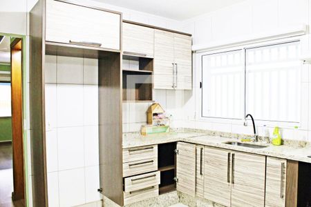 Casa à venda com 165m², 3 quartos e 2 vagasCozinha