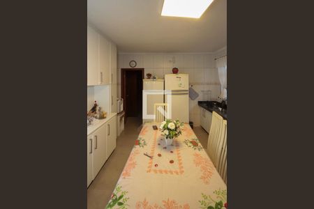 Casa à venda com 159m², 3 quartos e 2 vagasCozinha