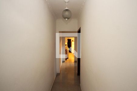 Corredor de casa à venda com 3 quartos, 159m² em Vila Tolstoi, São Paulo