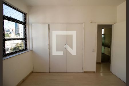Apartamento à venda com 110m², 3 quartos e 1 vagaQuarto 2