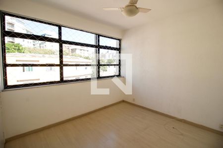 Apartamento à venda com 110m², 3 quartos e 1 vagaQuarto 3