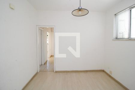 Apartamento à venda com 110m², 3 quartos e 1 vagaCopa