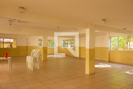 Apartamento para alugar com 52m², 2 quartos e 1 vagaÁrea comum - Salão de festas