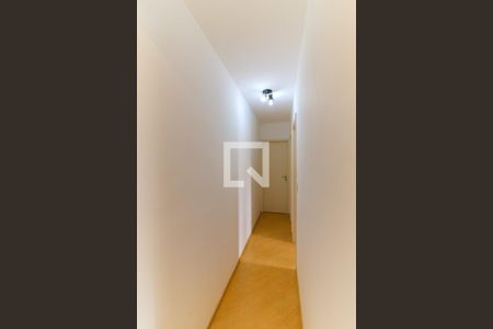 Corredor de apartamento à venda com 2 quartos, 53m² em Vila Andrade, São Paulo