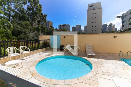 Apartamento à venda com 53m², 2 quartos e 1 vaga Apartamento à venda com 53m², 2 quartos e 1 vagaÁrea comum - Piscina
