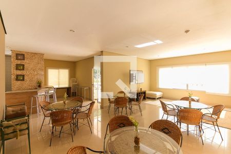 Apartamento à venda com 53m², 2 quartos e 1 vaga Apartamento à venda com 53m², 2 quartos e 1 vagaÁrea comum - Salão de festas