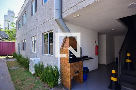 Apartamento para alugar com 41m², 2 quartos e 1 vagaÁrea comum - Churrasqueira