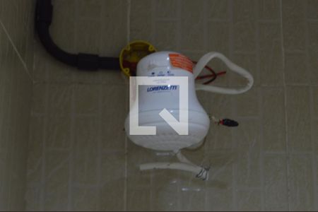 Banheiro  de kitnet/studio para alugar com 1 quarto, 25m² em Curicica, Rio de Janeiro