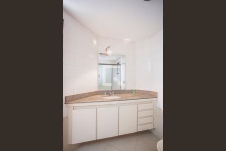 Apartamento à venda com 100m², 3 quartos e 2 vagasBanheiro Suíte