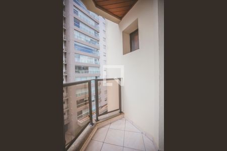 Apartamento à venda com 100m², 3 quartos e 2 vagasVaranda Suíte