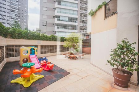 Apartamento à venda com 100m², 3 quartos e 2 vagasÁrea Comum - Playground