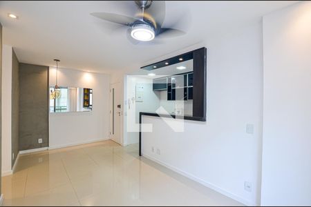 Sala de apartamento para alugar com 2 quartos, 62m² em Badu, Niterói