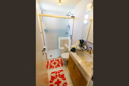 Apartamento à venda com 137m², 3 quartos e 4 vagas Apartamento à venda com 137m², 3 quartos e 4 vagasBanheiro da Suíte 1