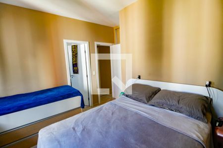 Apartamento à venda com 137m², 3 quartos e 4 vagas Apartamento à venda com 137m², 3 quartos e 4 vagasSuíte 3