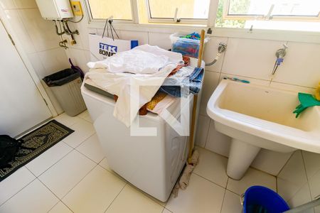 Apartamento à venda com 137m², 3 quartos e 4 vagas Apartamento à venda com 137m², 3 quartos e 4 vagasÁrea de Serviço