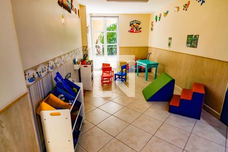 Apartamento à venda com 137m², 3 quartos e 4 vagas Apartamento à venda com 137m², 3 quartos e 4 vagasBrinquedoteca