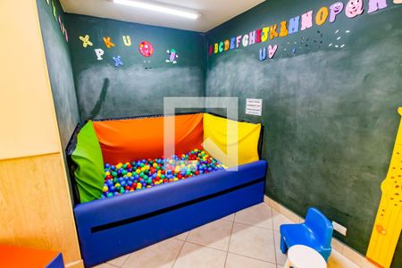 Apartamento à venda com 137m², 3 quartos e 4 vagas Apartamento à venda com 137m², 3 quartos e 4 vagasBrinquedoteca