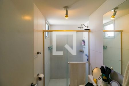 Apartamento à venda com 137m², 3 quartos e 4 vagas Apartamento à venda com 137m², 3 quartos e 4 vagasBanheiro da Suíte 1