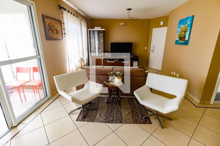 Apartamento à venda com 137m², 3 quartos e 4 vagas Apartamento à venda com 137m², 3 quartos e 4 vagasSala