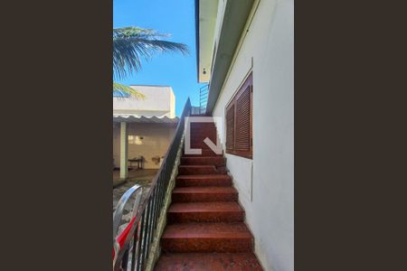 Casa à venda com 150m², 1 quarto e 1 vagaEscada