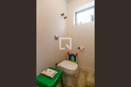 Lavabo de casa de condomínio à venda com 3 quartos, 235m² em Alphaville, Santana de Parnaíba