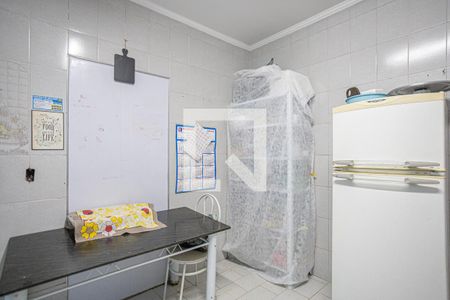 Casa à venda com 249m², 4 quartos e 4 vagas Casa à venda com 249m², 4 quartos e 4 vagasQuarto de Serviço