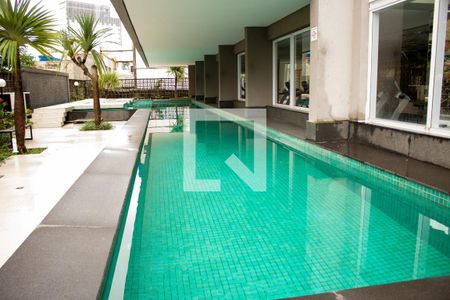 Apartamento à venda com 48m², 1 quarto e 1 vagaÁrea comum - Piscina