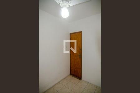 Apartamento para alugar com 83m², 2 quartos e sem vagaQuarto de Serviço