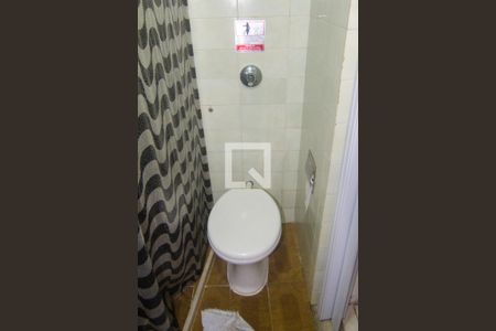 Apartamento para alugar com 83m², 2 quartos e sem vagaBanheiro de Serviço